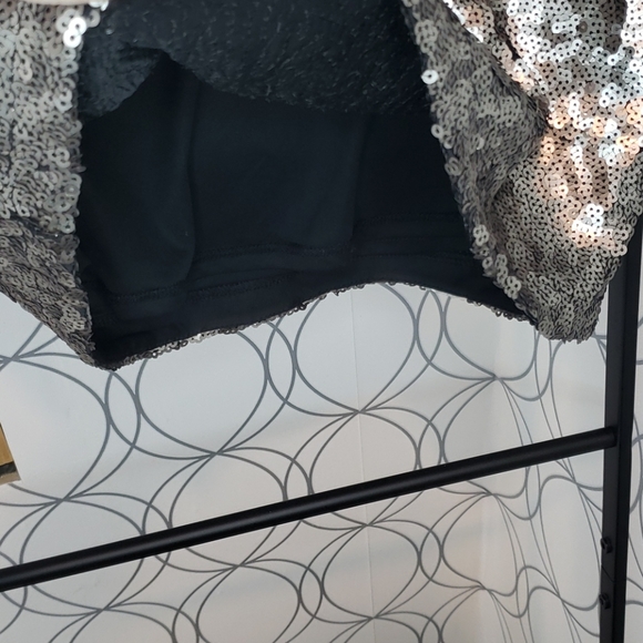 Euc dynamite medium sequins skirt - Picture 5 of 5